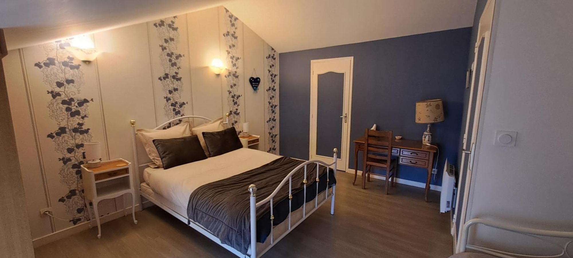 Cour La Dame Chez Beatris Et Christophe Janson Les Grandes-Loges Luaran gambar